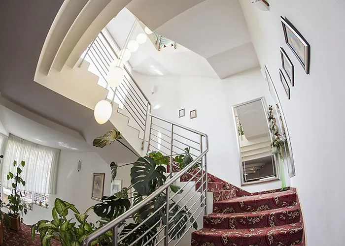 Senad Od Bosne Hotel 3*